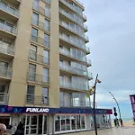 Seaview Terlinck Ii - Luxe Hoekappartement Met Zeezicht 6 Personen * La Panne