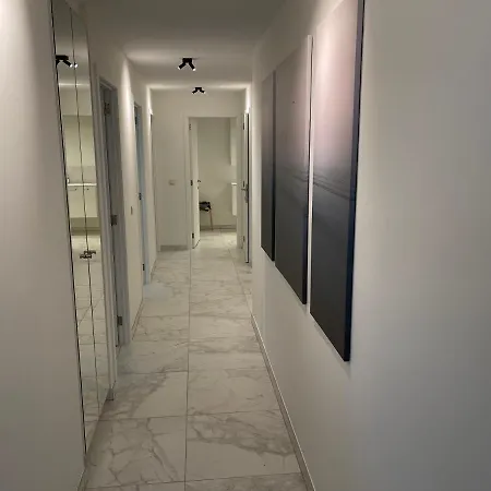 Seaview Terlinck Ii - Luxe Hoekappartement Met Zeezicht 6 Personen Apartment De Panne